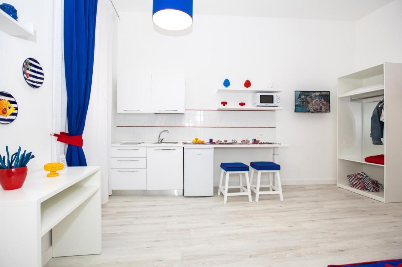 דירות סורנטו Happy Flat On The Sea מראה חיצוני תמונה